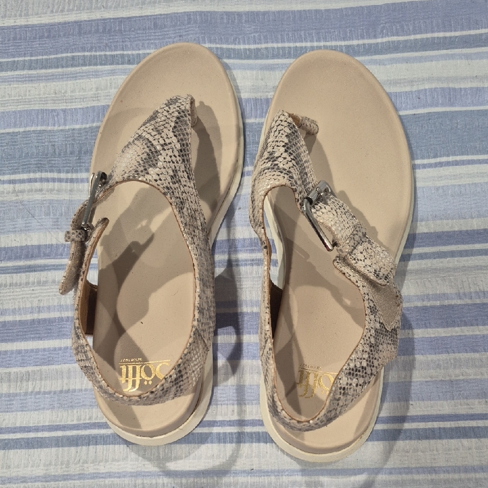 Stylish Women's Sandals with Buckle